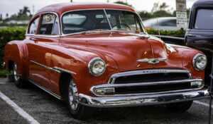 double chins flattering plus size haircuts